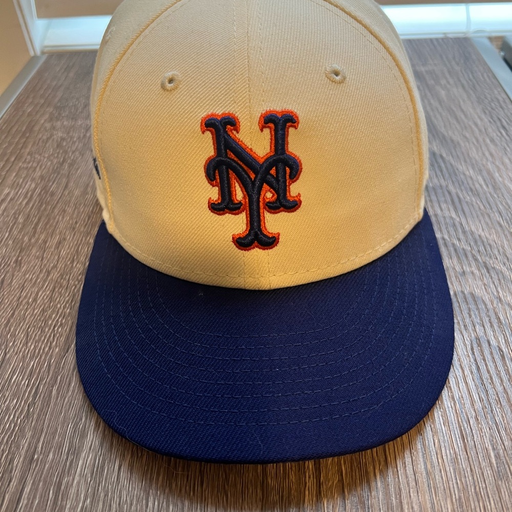 New York Mets Beige and Navy Cap